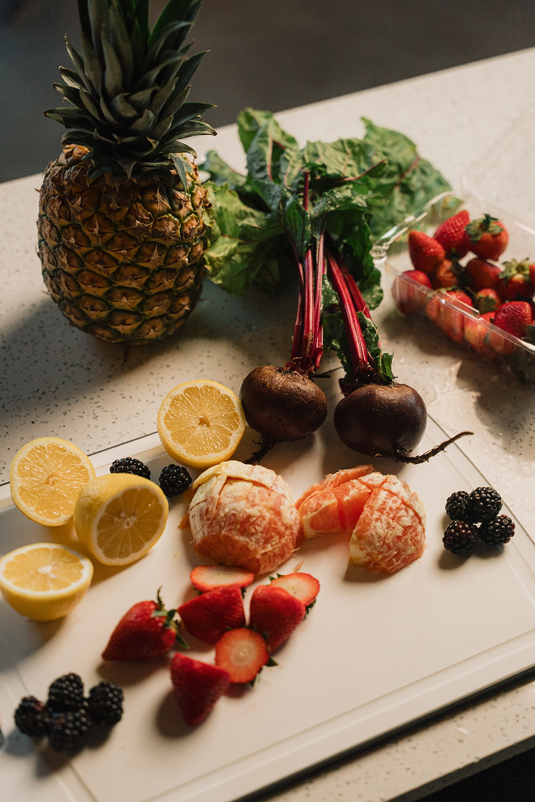 Fresh fruit and vegetables used for Jugo juices